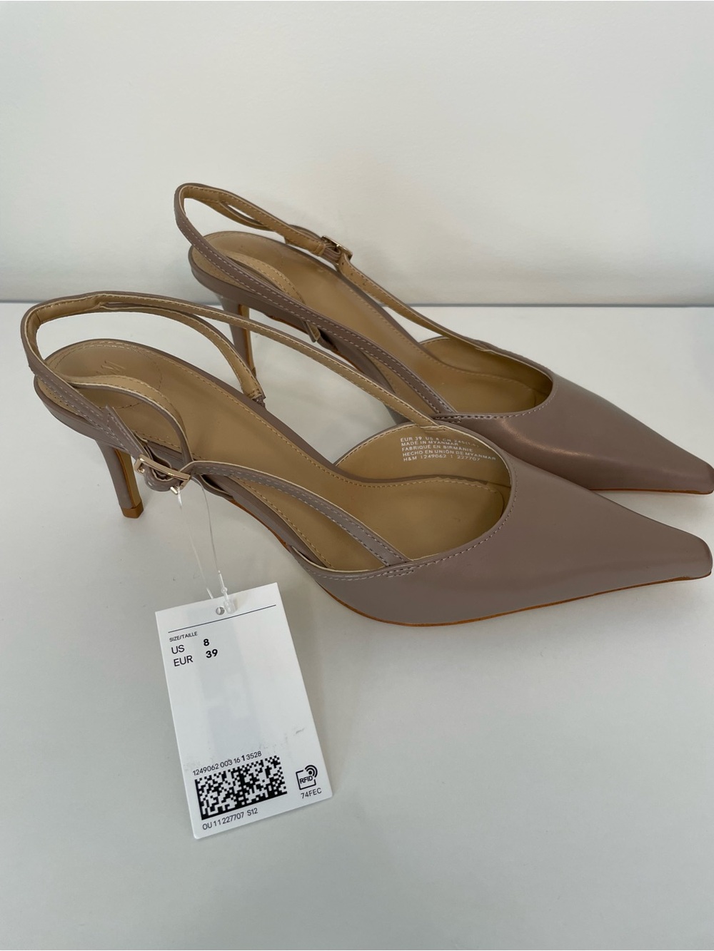 H&M Pointed Slingback Heels in Taupe